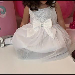 Beautiful white toddler party dress